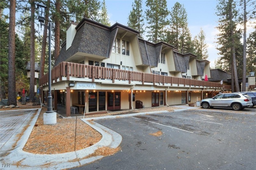 This mixed-use condominium offers a blend of residential and - Beach Condo for sale in Incline Village, Nevada on Beachhouse.com