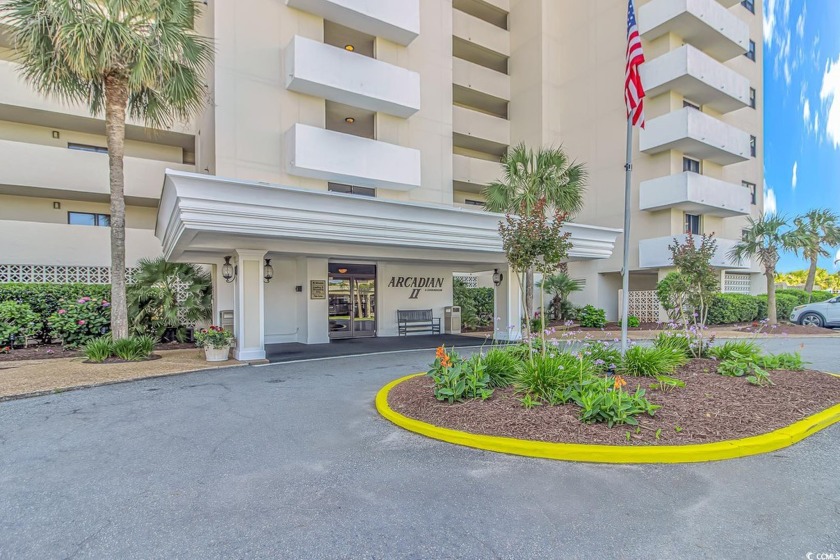 Arcadian II presents an exceptional opportunity to own a - Beach Condo for sale in Myrtle Beach, South Carolina on Beachhouse.com