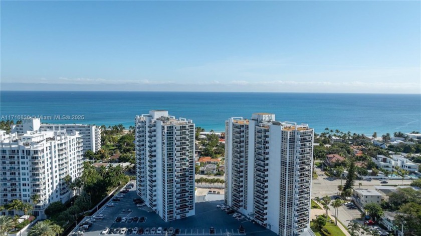 Beautiful, bright corner unit with floor-to-ceiling high-impact - Beach Condo for sale in Fort Lauderdale, Florida on Beachhouse.com