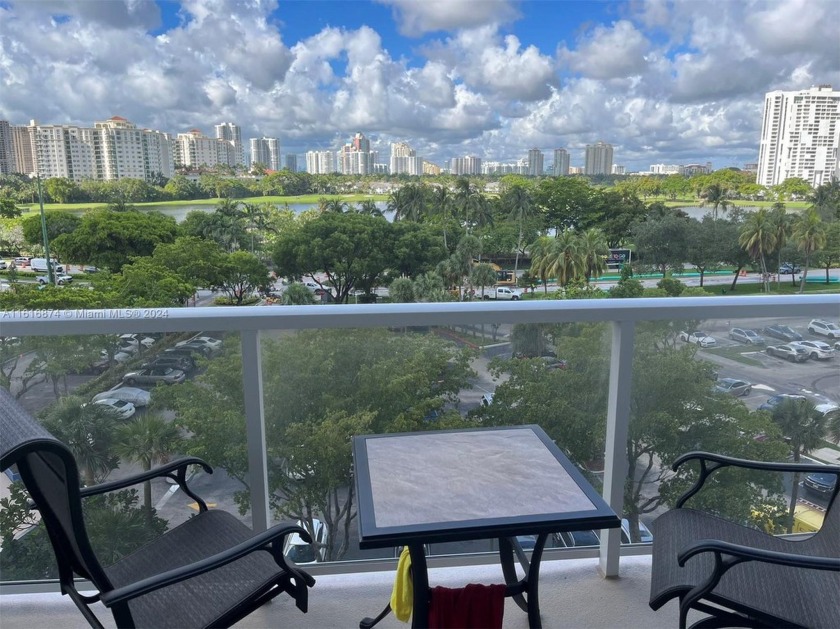 unit with great views overlooking golf and lake.  Close to - Beach Condo for sale in Aventura, Florida on Beachhouse.com