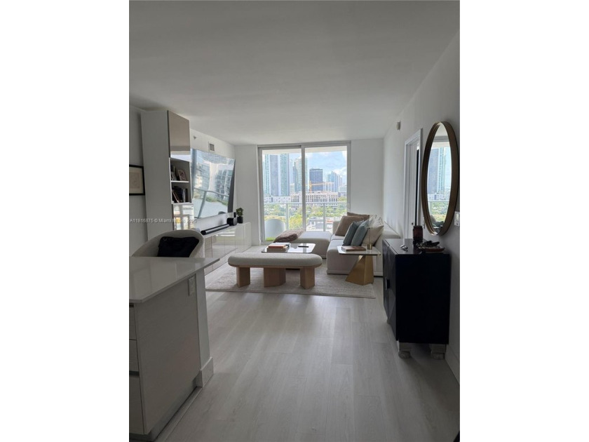 Lowest priced Penthouse at Baltus House! Very spacious and - Beach Condo for sale in Miami, Florida on Beachhouse.com