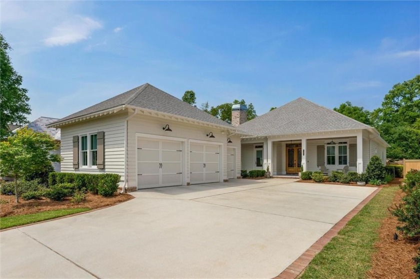 Welcome to the Villas at Point Clear, one of the most coveted - Beach Home for sale in Fairhope, Alabama on Beachhouse.com