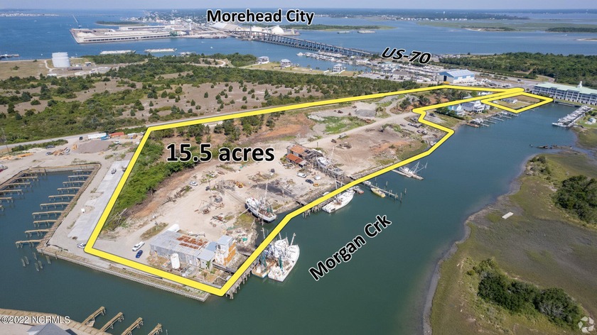 16 acres of deep channel waterfront, adjacent to the ICW and - Beach Acreage for sale in Morehead City, North Carolina on Beachhouse.com