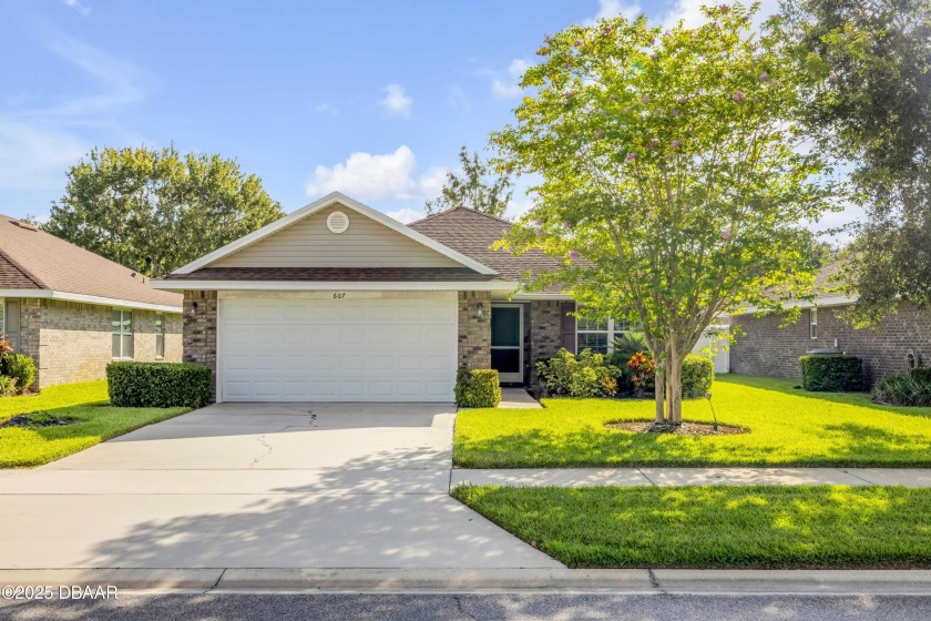 Welcome to 607 Coral Trace Boulevard, a beautifully maintained 3 - Beach Home for sale in Edgewater, Florida on Beachhouse.com
