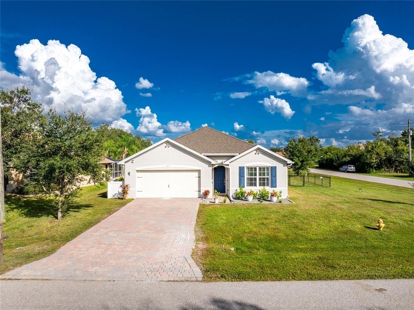 Step into this beautiful, like-new modern 4-bedroom, 2-bath home - Beach Home for sale in Punta Gorda, Florida on Beachhouse.com