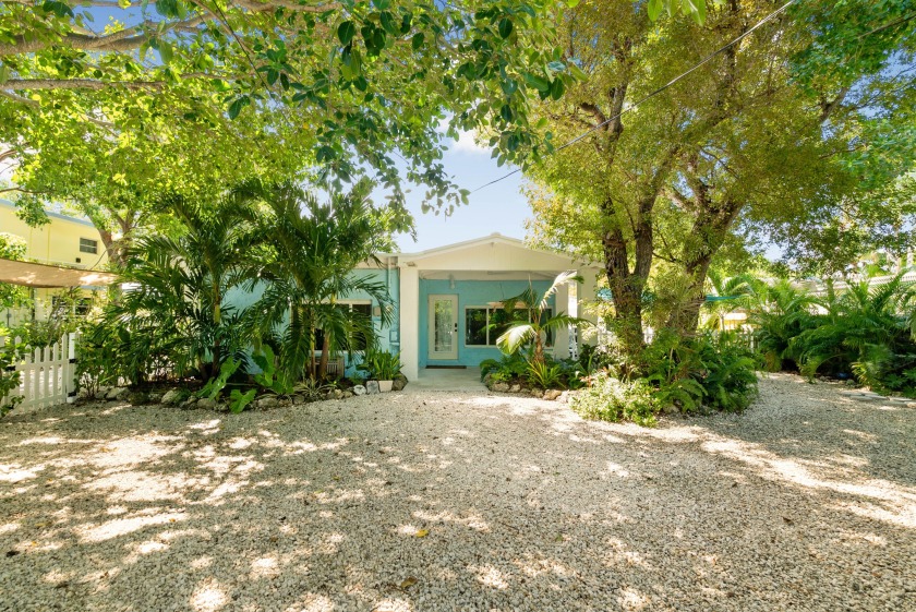 Location, location! This beautifully updated Key Largo home has - Beach Home for sale in Key Largo, Florida on Beachhouse.com
