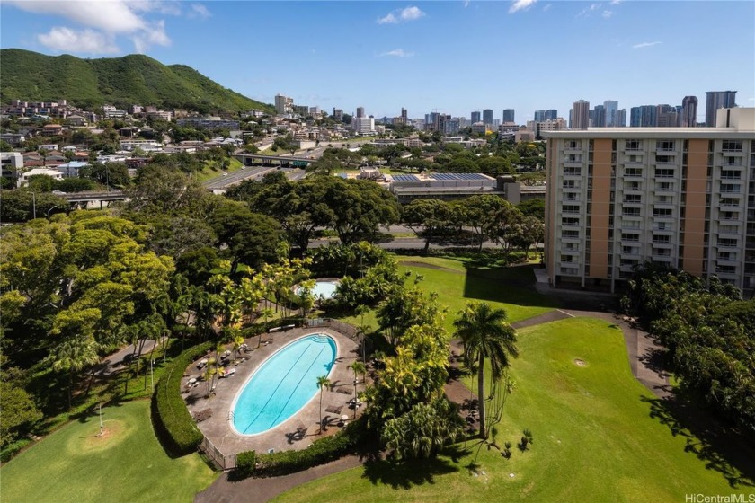 PRICE REDUCED TO SELL. NOW VACANT AND EASY TO SHOW. Features TWO - Beach Condo for sale in Honolulu, Hawaii on Beachhouse.com