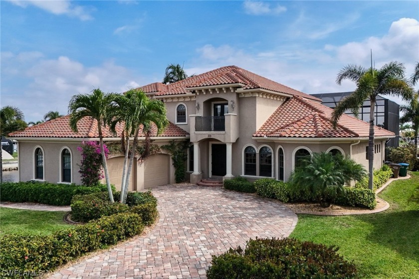 Paradise found on the Bimini canal! Boater's dream at this - Beach Home for sale in Cape Coral, Florida on Beachhouse.com