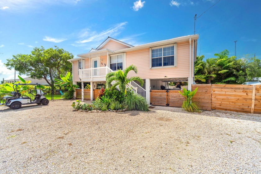 Welcome home to your peaceful island retreat! This stunning - Beach Home for sale in Ramrod Key, Florida on Beachhouse.com