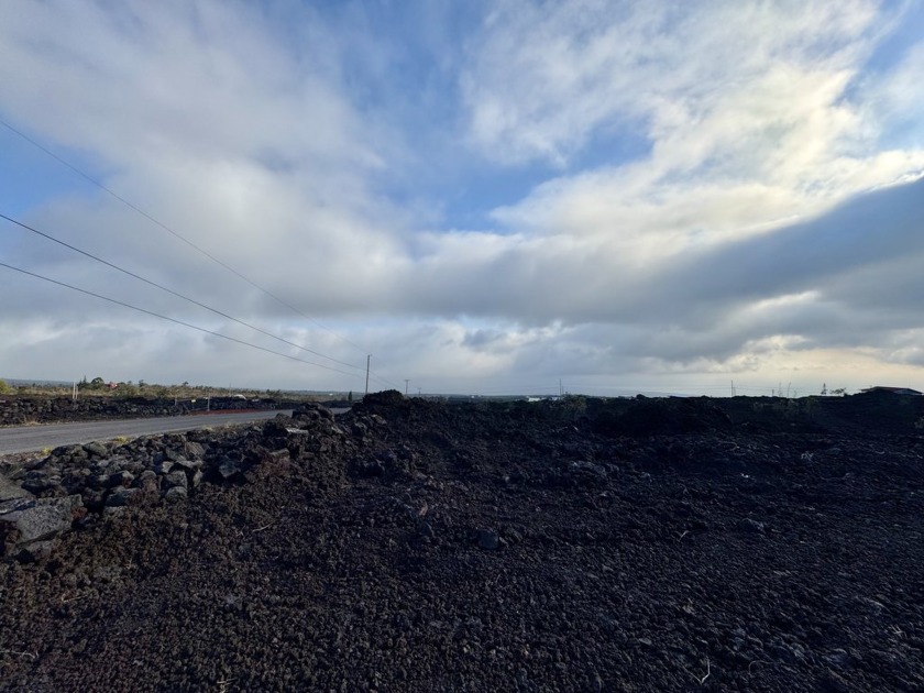 Two separate acres (both 70' x 623') being sold together with - Beach Lot for sale in Ocean View, Hawaii on Beachhouse.com