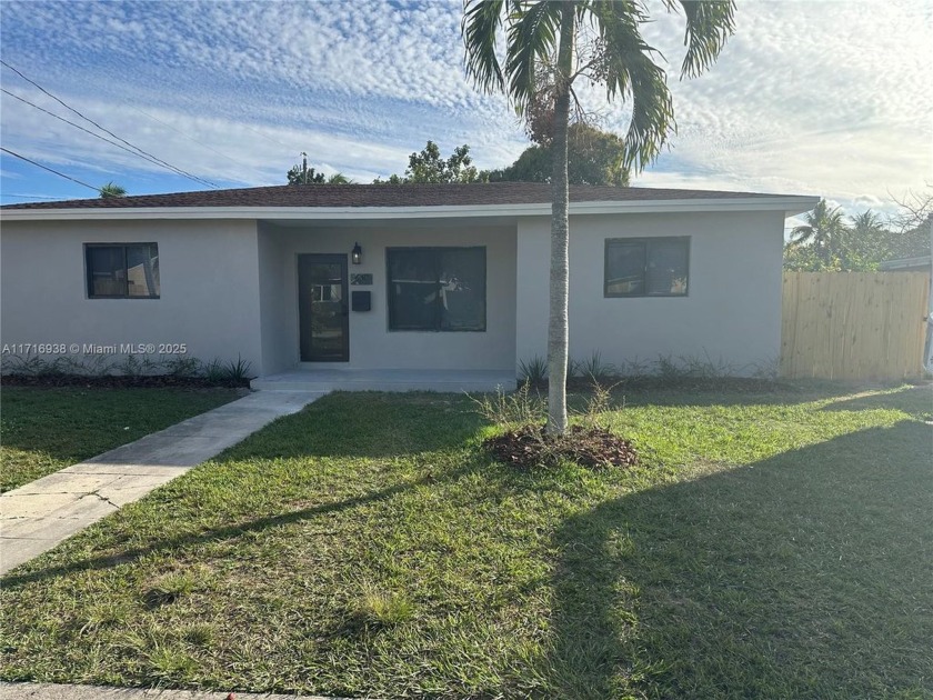 Great opportunity to acquire this single home 3 bed 2 bath - Beach Home for sale in North Miami Beach, Florida on Beachhouse.com