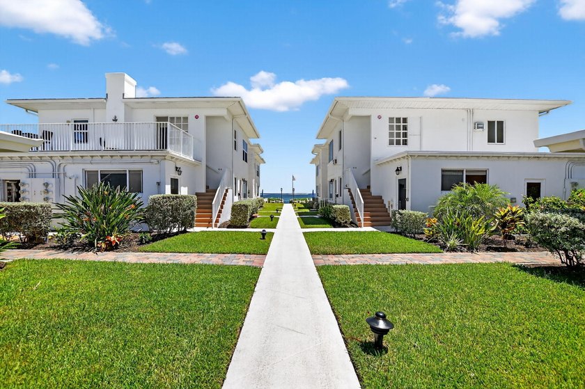 This is your Ultimate Beach Retreat with a slice of Old Florida - Beach Condo for sale in Hillsboro Beach, Florida on Beachhouse.com