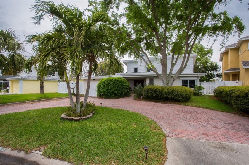 Under contract-accepting backup offers. ALL PHOTOS WERE TAKEN - Beach Home for sale in Madeira Beach, Florida on Beachhouse.com