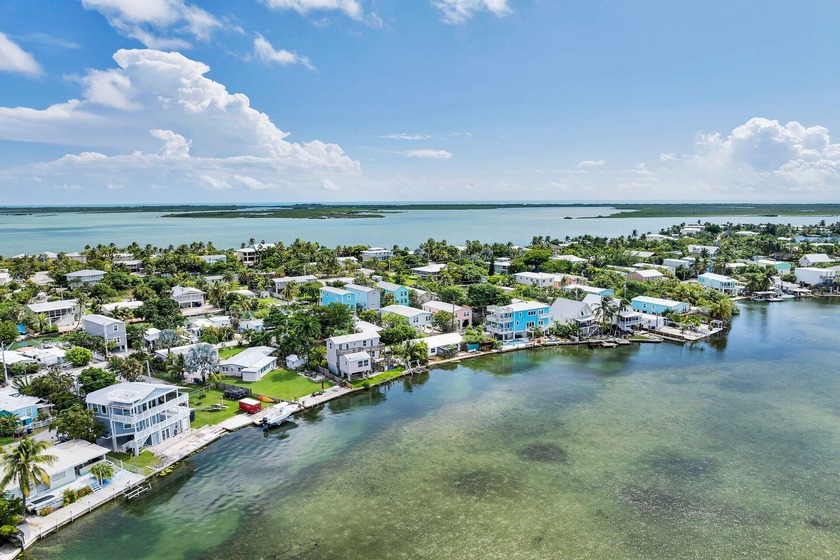 Million dollar views! Ocean and Gulf views make this an - Beach Home for sale in Saddlebunch, Florida on Beachhouse.com