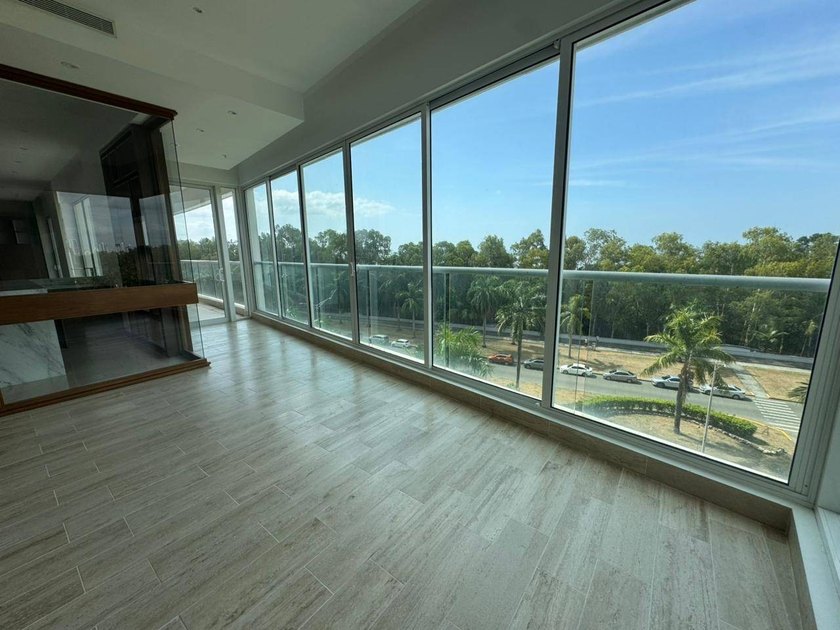 Oceanfront Luxury Apartment in Costa del Este Panama

Ocean - Beach Condo for sale in Panama City,  on Beachhouse.com