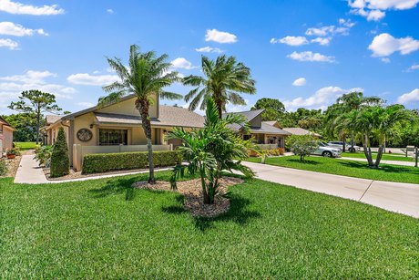 Looking for a home that hits a hole-in-one with location - Beach Home for sale in Hobe Sound, Florida on Beachhouse.com