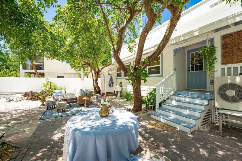 Seller Financing Possible!! On the Water-Close to Key West - - Beach Home for sale in Big Coppitt, Florida on Beachhouse.com