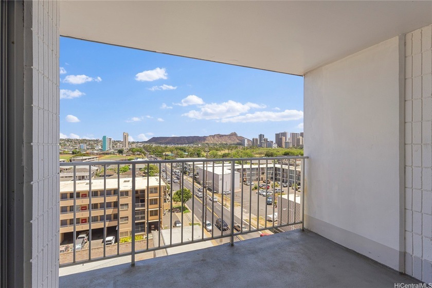 Enjoy comfortable living in this 2 bedrooms, 1 bathroom - Beach Condo for sale in Honolulu, Hawaii on Beachhouse.com