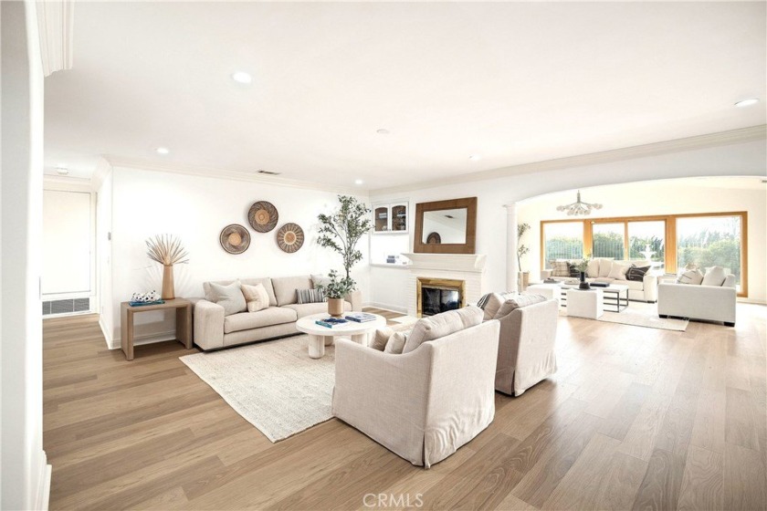 Welcome to this stunning single-story home that boasts an - Beach Home for sale in Rancho Palos Verdes, California on Beachhouse.com