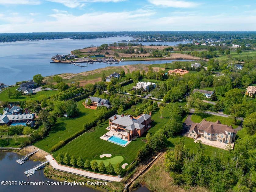 EXPANSIVE GROUNDS SITUATED DIRECTLY ON THE SHREWSBURY RIVER! AN - Beach Lot for sale in Rumson, New Jersey on Beachhouse.com
