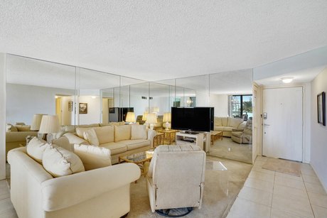 2BR/2BA in Pompano Atlantis - Great Oceanfront Building in the - Beach Condo for sale in Pompano Beach, Florida on Beachhouse.com