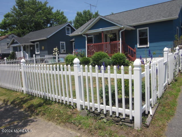 Well  maintained ranch!!! Features living room, dining room, eat - Beach Home for sale in Neptune, New Jersey on Beachhouse.com