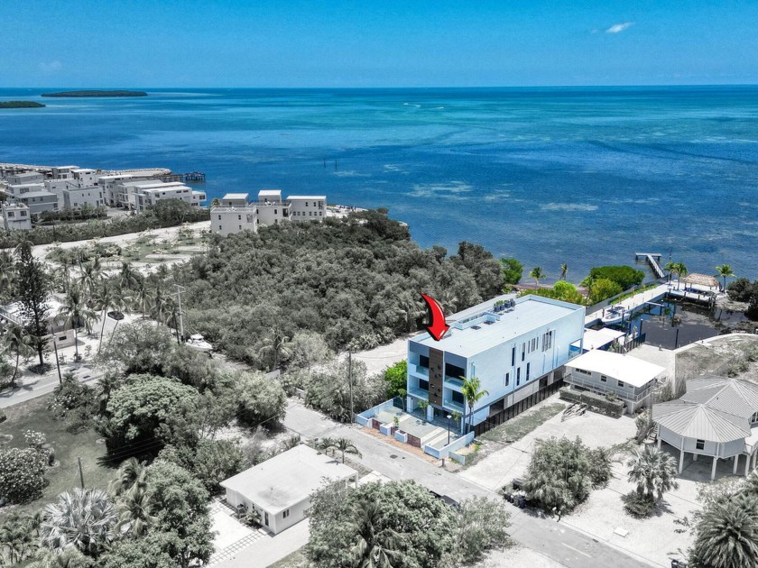 Welcome to 16 Seaside, an extraordinary oceanfront estate - Beach Home for sale in Key Largo, Florida on Beachhouse.com