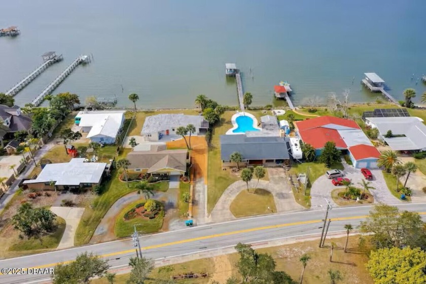 !!!PRICE REDUCED!!!! Direct Intracoastal PROPERTY! Enjoy serene - Beach Home for sale in Daytona Beach, Florida on Beachhouse.com