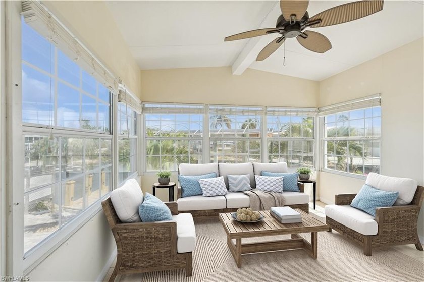SELLER FINANCING AVAILABLE WITH JUST 10% DOWN! Located on a - Beach Home for sale in Fort Myers Beach, Florida on Beachhouse.com