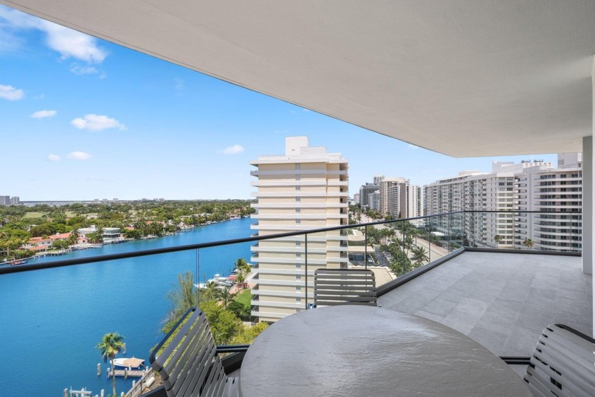 Welcome to Residence 1401 at TowerHouse, a Sprawling 3-Bedroom/4 - Beach Condo for sale in Miami Beach, Florida on Beachhouse.com