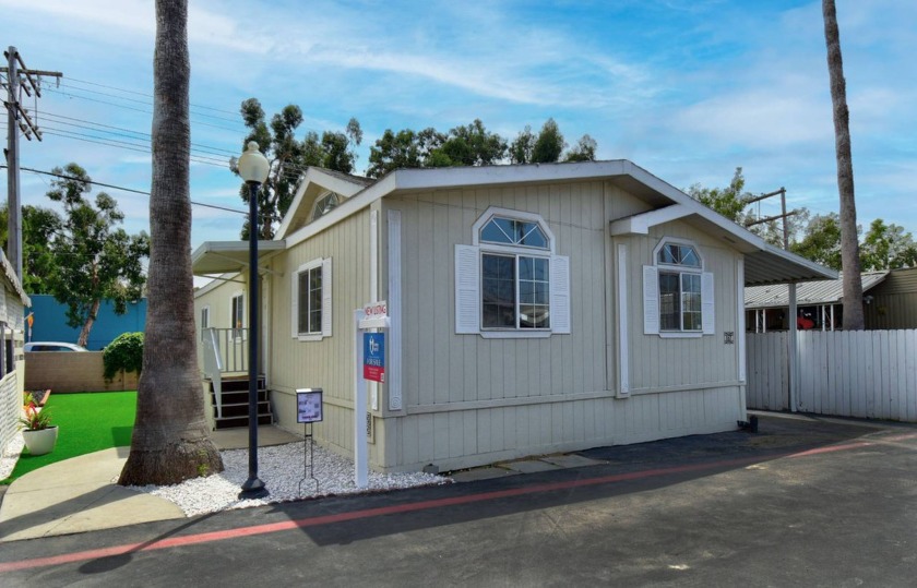 Welcome to your dream home! Nestled in the serene Beachwood - Beach Home for sale in Dana Point, California on Beachhouse.com