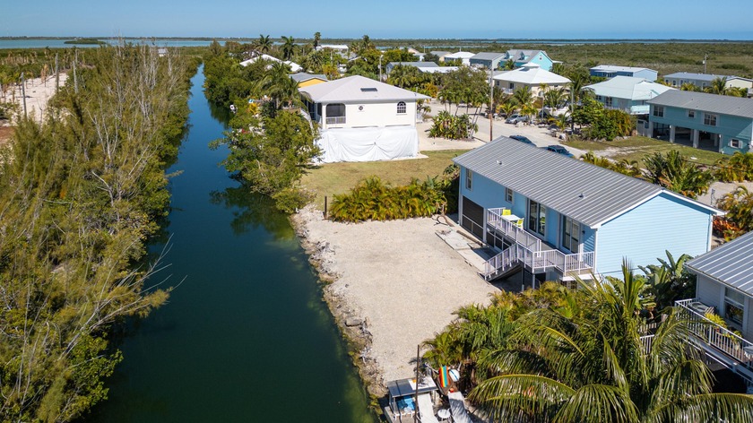 Tucked along a quiet canal in Sugarloaf Shores, 17245 Jamaica - Beach Home for sale in Sugarloaf Key, Florida on Beachhouse.com