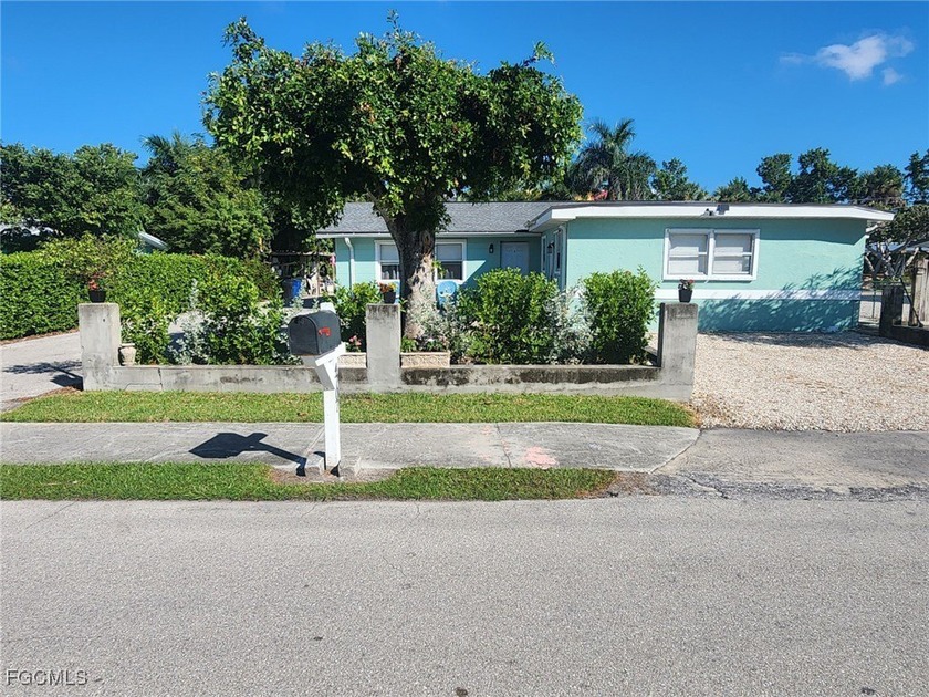 This 4 Bedroom, Bonus room, 2 bath home offers both comfort and - Beach Home for sale in Fort Myers, Florida on Beachhouse.com