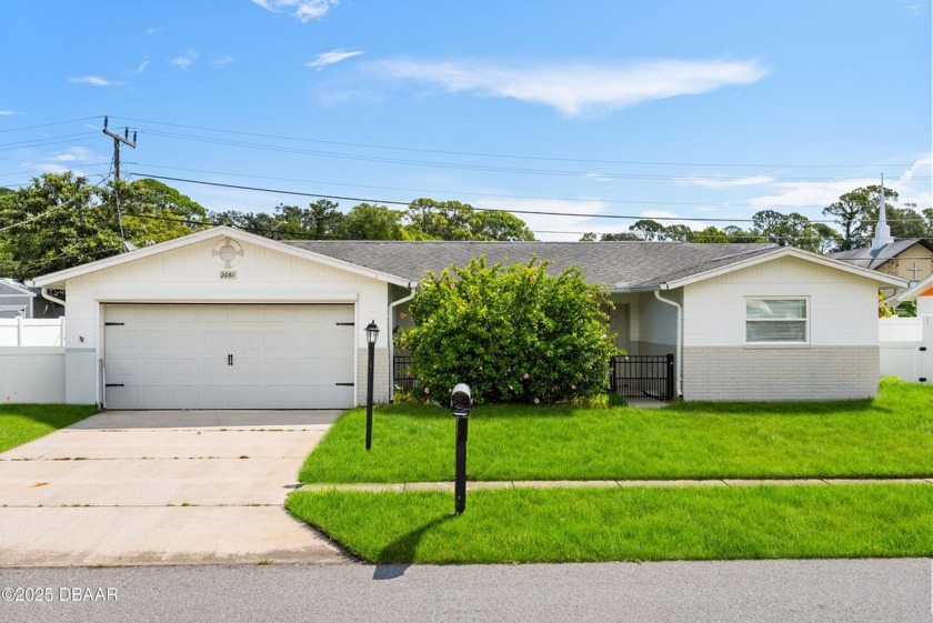 Welcome to this fully renovated 3-bedroom, 2-bathroom home - Beach Home for sale in South Daytona, Florida on Beachhouse.com