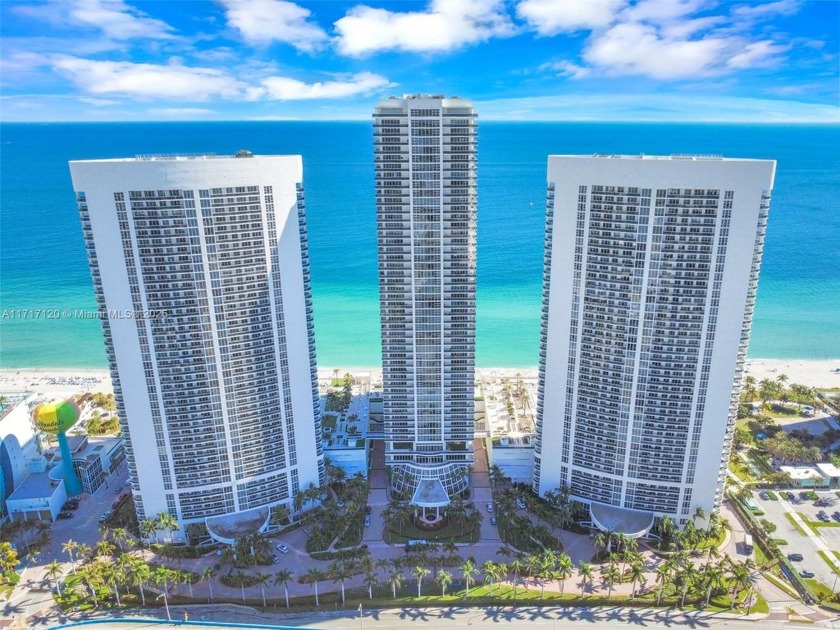 Make this large 2-bed/2-bath + den-office oceanfront condo your - Beach Condo for sale in Hallandale Beach, Florida on Beachhouse.com