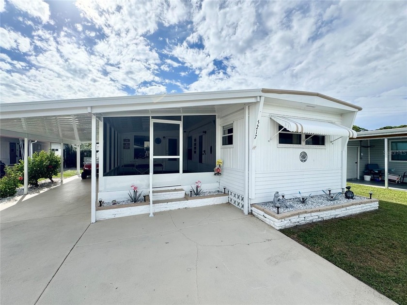 Welcome to Tri-Par Estates - Sarasota's Premier 55+ Community! - Beach Home for sale in Sarasota, Florida on Beachhouse.com