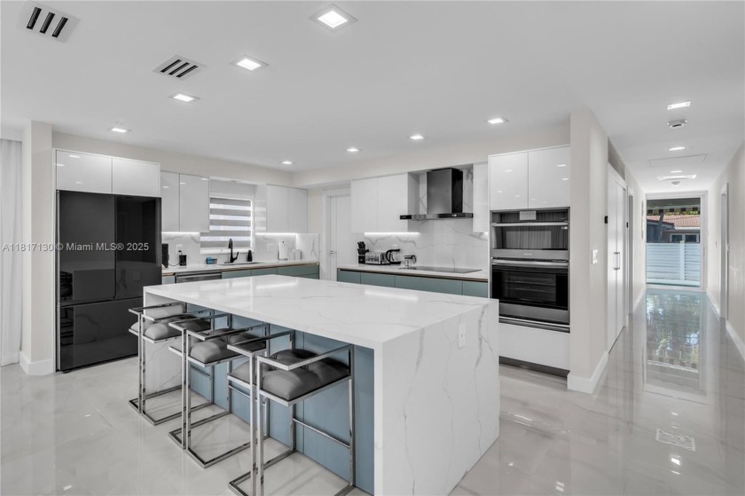 PICKY BUYERS WELCOME! YOU'LL BE IMPRESSED BY THE QUALITY DESIGN - Beach Home for sale in Hollywood, Florida on Beachhouse.com