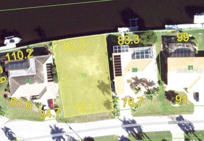 If you are looking for waterfront living with a small community - Beach Lot for sale in Punta Gorda, Florida on Beachhouse.com