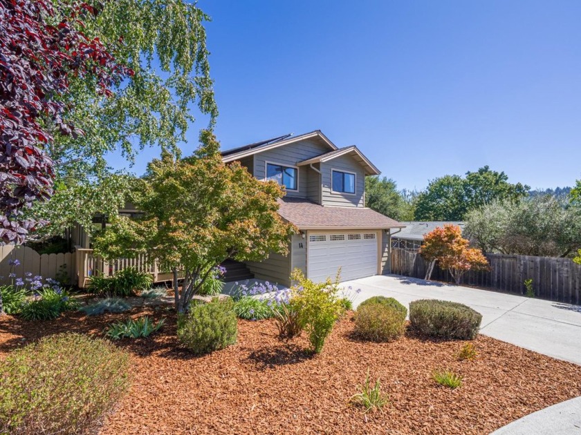 Just Listed in Scotts Valley!   Neatly tucked away on a quiet - Beach Home for sale in Scotts Valley, California on Beachhouse.com