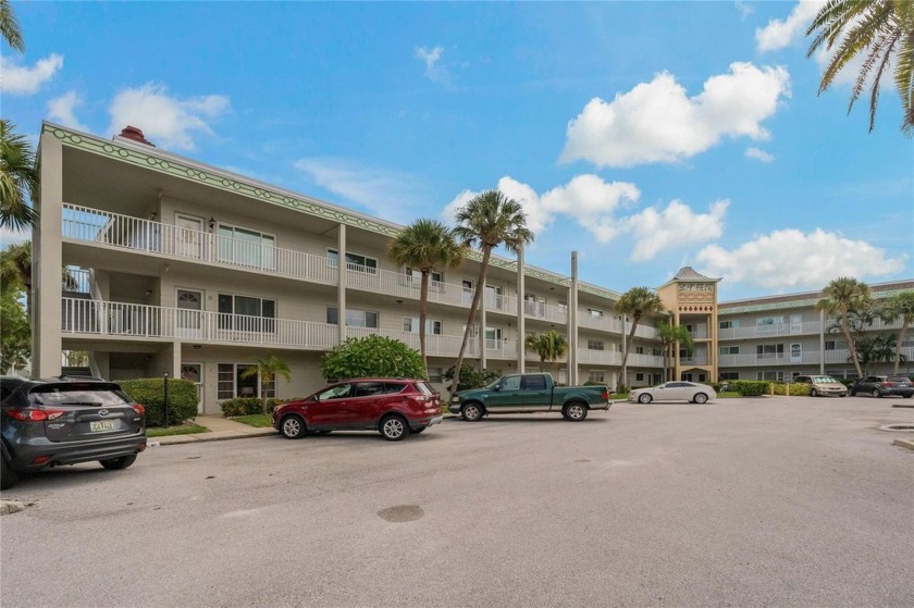 Discover affordable luxury in this fully furnished,turn-key - Beach Condo for sale in Clearwater, Florida on Beachhouse.com