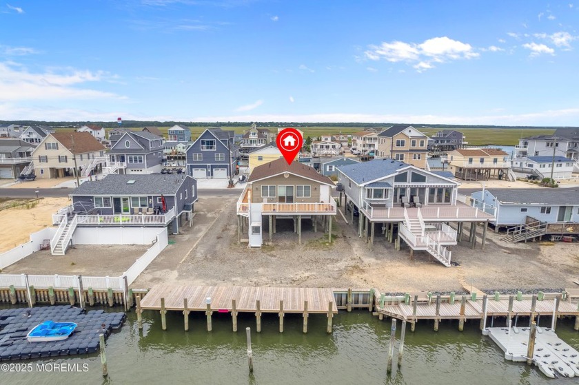BAYFRONT LOCATION IN TUCKERTON BEACH,FANTASTIC UNOBSTRUCTED - Beach Home for sale in Tuckerton, New Jersey on Beachhouse.com