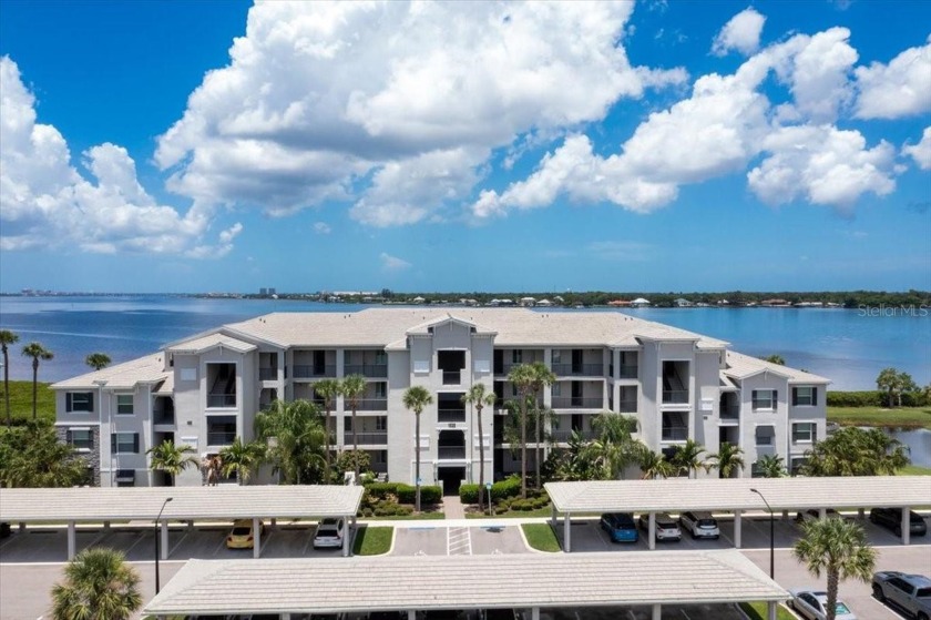 Attention water lovers that don't want to pay island premiums! - Beach Condo for sale in Bradenton, Florida on Beachhouse.com