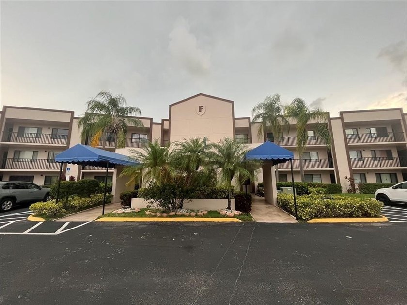 Discover the charm of this well maintained 2 bedroom, 2 bathroom - Beach Condo for sale in Tamarac, Florida on Beachhouse.com