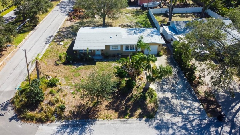 HIGH  DRY!!  This lovely property is situated in the PASADENA ON - Beach Home for sale in St. Petersburg, Florida on Beachhouse.com