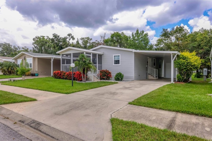 WINTER RETREAT!  This is the perfect winter home for someone who - Beach Home for sale in Ellenton, Florida on Beachhouse.com