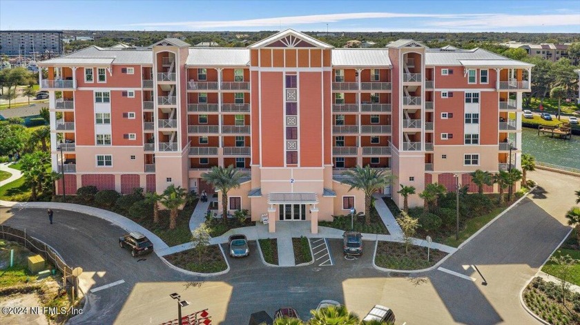 Spacious and Bright!! Like New.  Beautiful Two Bedroom Two Bath - Beach Condo for sale in New Smyrna Beach, Florida on Beachhouse.com
