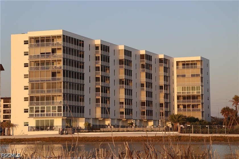 It's the perfect package!!! DIRECT GULF FRONT condominium - Beach Condo for sale in Fort Myers Beach, Florida on Beachhouse.com