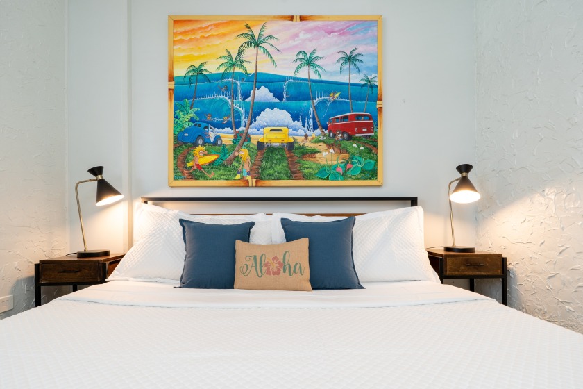 1 Block from World-Famous Waikiki Beach in the Heart of - Beach Vacation Rentals in Honolulu, Hawaii on Beachhouse.com