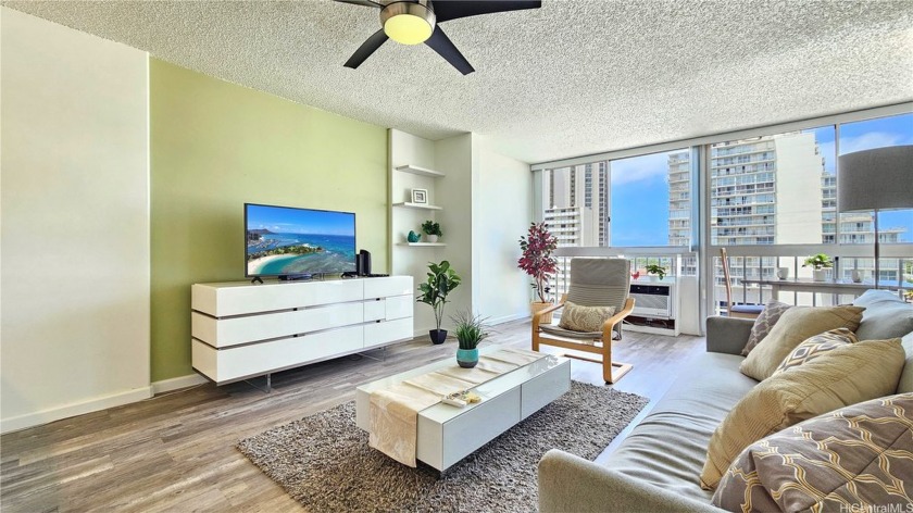 The price was improved again! 1-bed, 1-bath with 2 Parking - Beach Condo for sale in Honolulu, Hawaii on Beachhouse.com