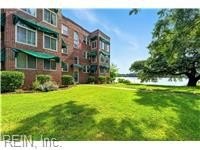 Charming spacious 2 bedroom/1bath COOP in the heart of Norfolk - Beach Home for sale in Norfolk, Virginia on Beachhouse.com